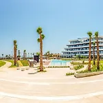 Vivi Homes - Fari Pool, Sauna, Gym & Sea View Daire Torremolinos