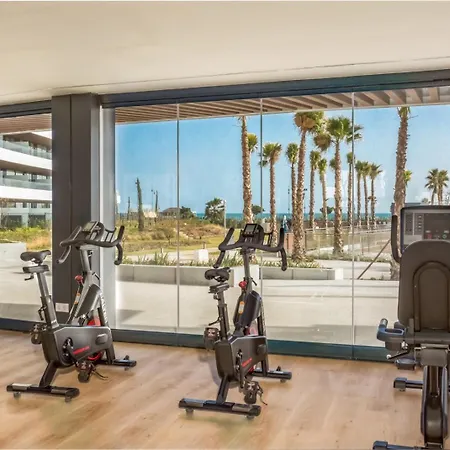 Vivi Homes - Fari Pool, Sauna, Gym & Sea View Daire