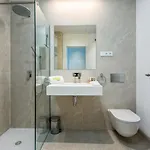 Vivi Homes - Fari Pool, Sauna, Gym & Sea View 아파트 *