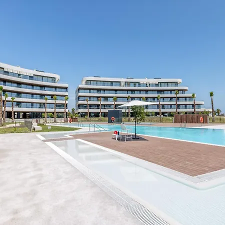 아파트 Vivi Homes - Fari Pool, Sauna, Gym & Sea View 토레몰리노스